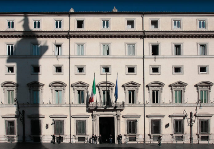 Facciata di Palazzo Chigi a Roma