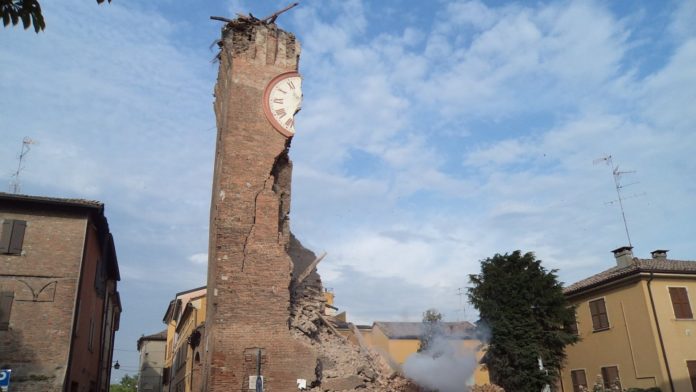 Un edificio crollato per la mancanza di un adeguato piano di prevenzione sismica