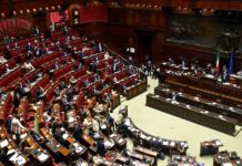 La Camera dei Deputati riunita per votare la Legge di Bilancio 2022
