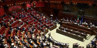 La Camera dei Deputati riunita per votare la Legge di Bilancio 2022
