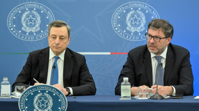 I Ministri Draghi e Giorgetti presentano il Decreto Aiuti