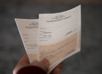 Tessera elettorale elezioni Italia