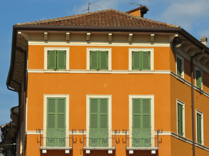 facciata palazzo urbano