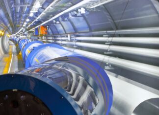 Dettaglio di un acceleratore di particelle al CERN