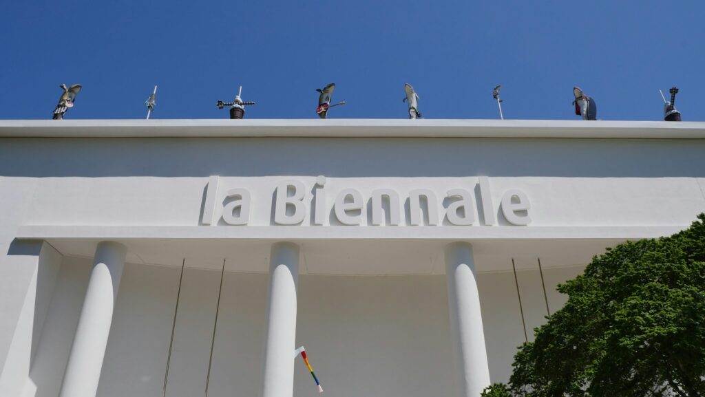 Ingresso alla Biennale di Venezia