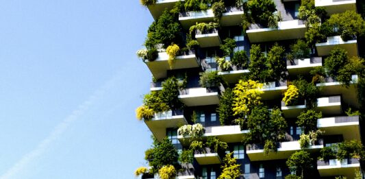 Greenwashing in edilizia: le nuove regole per comunicare i vantaggi ambientali Greenwashing in edilizia